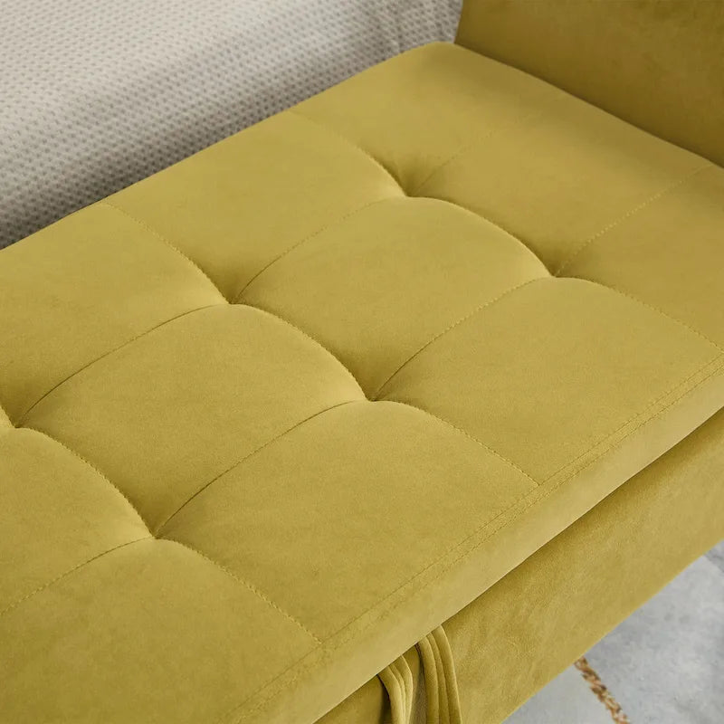 Banc de lit capitonné en velours avec accoudoirs roulés et pieds fuselés en bois