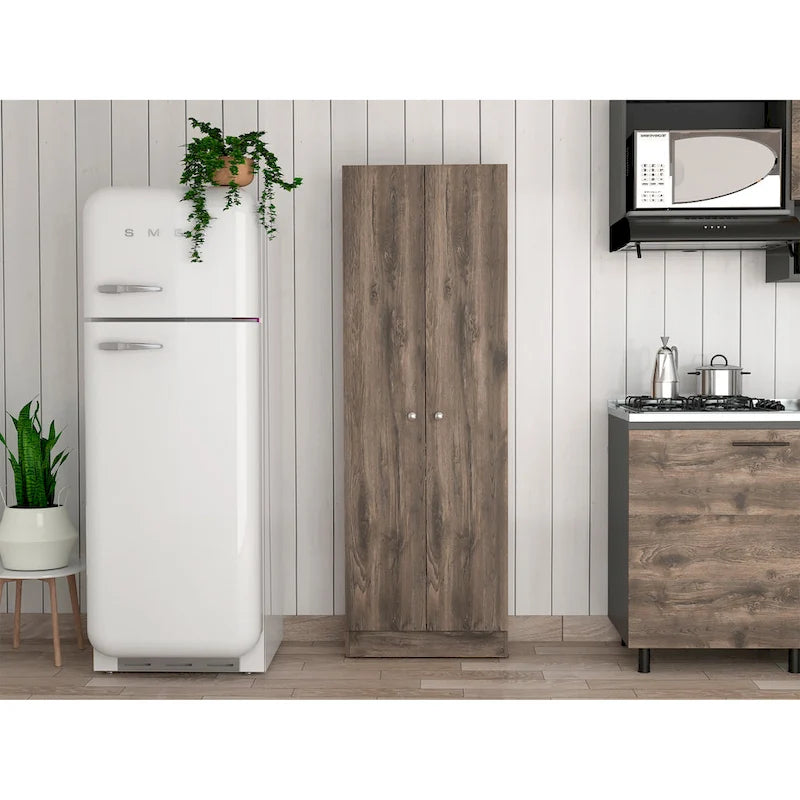 Armoire de rangement haute à double porte avec 5 étagères intérieures et poignées chromées