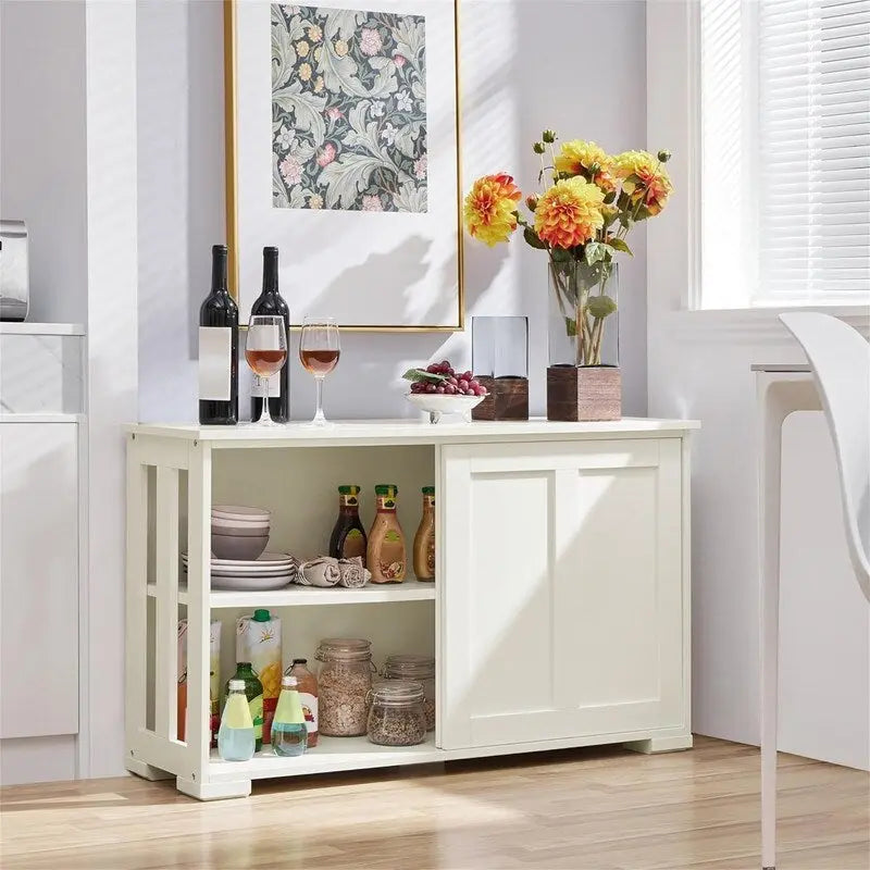 Buffet de cuisine avec porte coulissante et étagère réglable