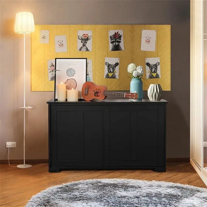 Buffet de cuisine avec porte coulissante et étagère réglable